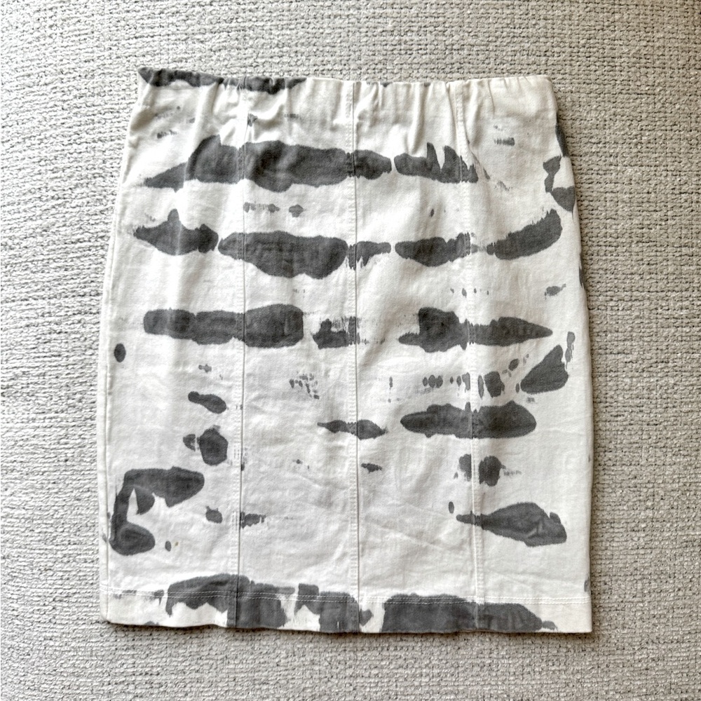 Boutique Cow Skirt (s) (white) (grey)